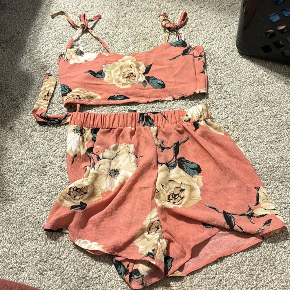 Floral matching set